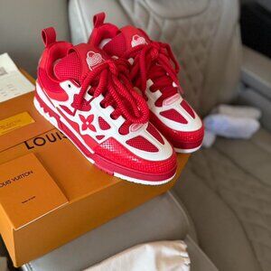 Louis Vuitton Men's Black and Grey Trainers